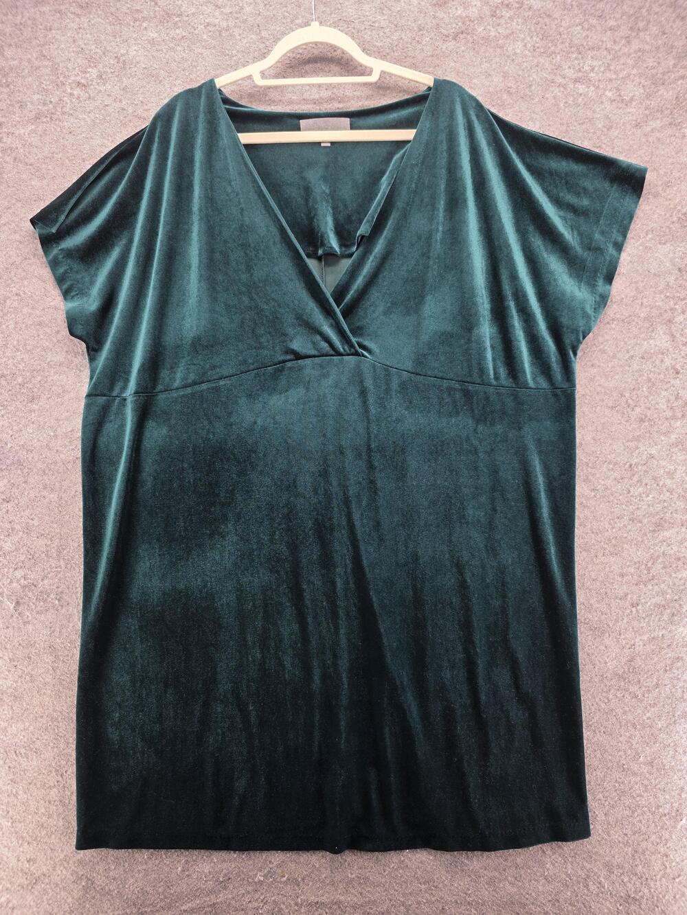 Sunday In Brooklyn Dress Womens 1X Green Velvet V-Neck Shift Dolman Short Sleeve